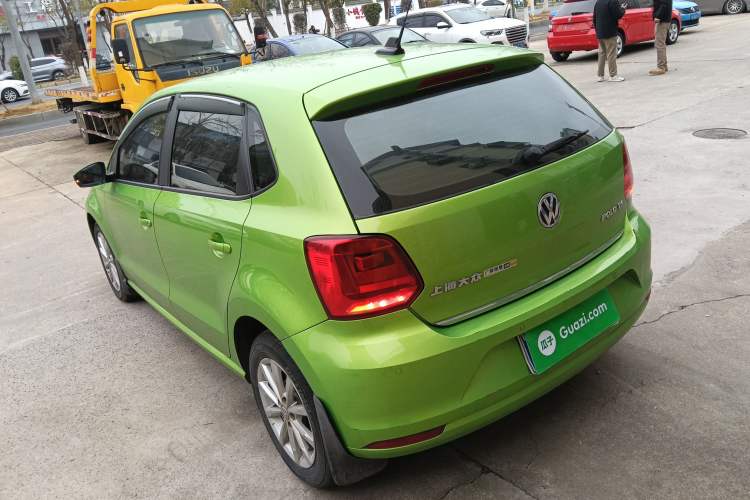 Used Volkswagen Polo 2014 1.6L Automatic Luxury Edition Exterior 2