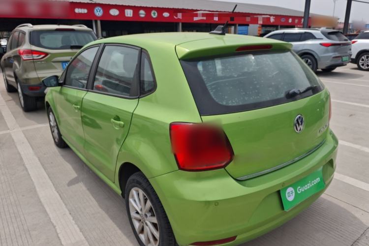 Used Volkswagen Polo 2014 1.6L Automatic Luxury Edition Exterior 2