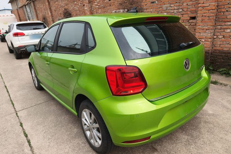 Used Volkswagen Polo 2014 1.6L Automatic Luxury Edition Exterior 2