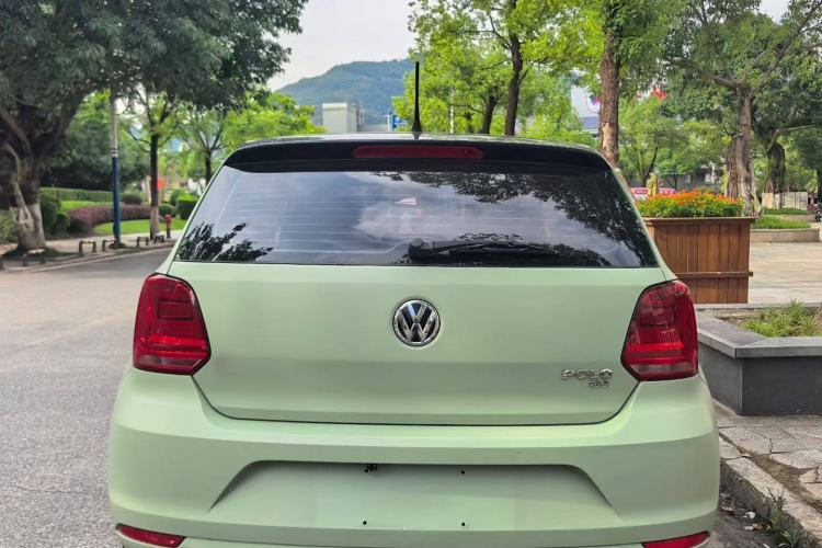Used Volkswagen Polo 2014 1.6L Automatic Comfort Edition Exterior 4
