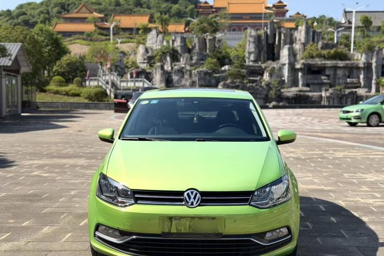 Used Volkswagen Polo 2014 1.6L Automatic Luxury Edition Exterior 5
