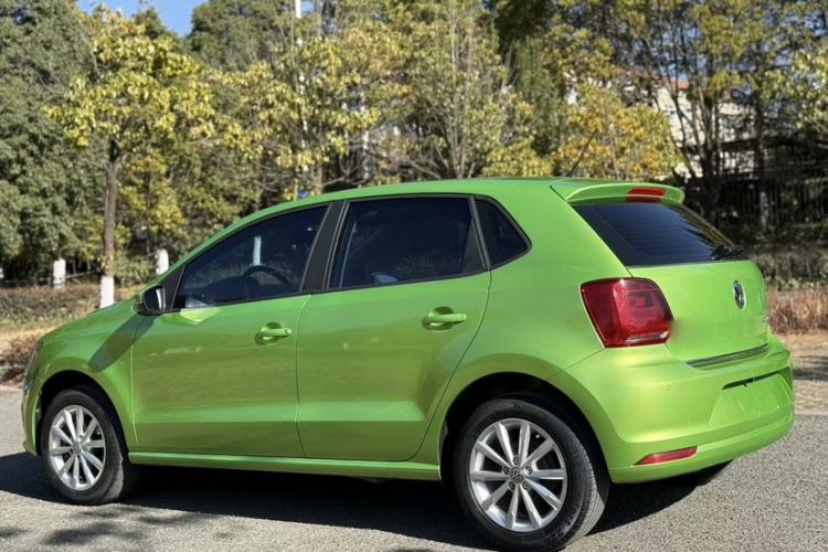 Used Volkswagen Polo 2014 1.6L Automatic Luxury Edition Exterior 6