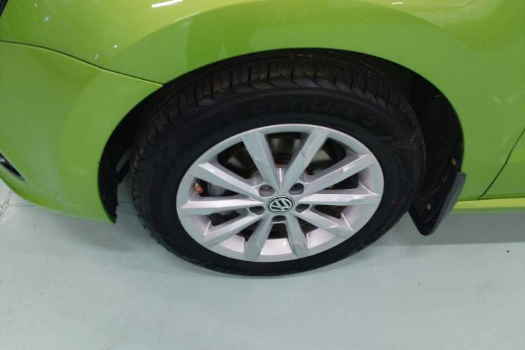 Used Volkswagen Polo 2014 1.6L Automatic Luxury Edition Exterior 7