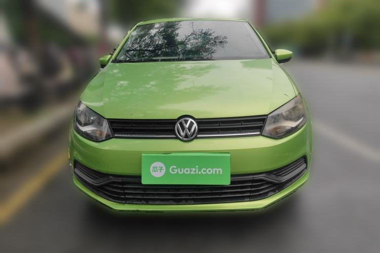Used Volkswagen Polo 2014 1.4L Manual Fashion Edition Front