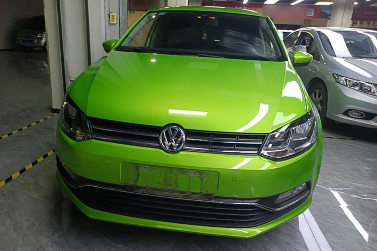 Used Volkswagen Polo 2014 1.6L Automatic Luxury Edition Front