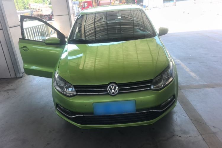 Used Volkswagen Polo 2014 1.6L Automatic Luxury Edition Front
