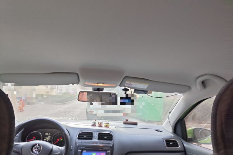 Used Volkswagen Polo 2014 1.6L Automatic Comfort Edition Headliner