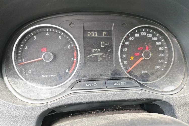 Used Volkswagen Polo 2014 1.6L Automatic Luxury Edition Instrument Cluster