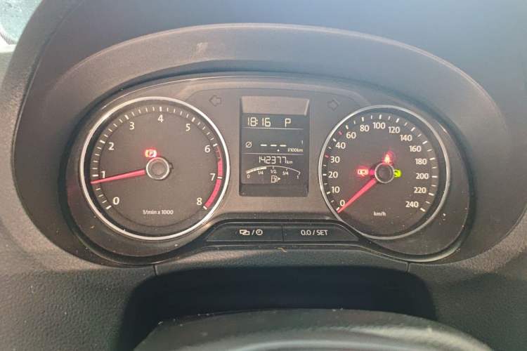 Used Volkswagen Polo 2014 1.6L Automatic Comfort Edition Instrument Cluster