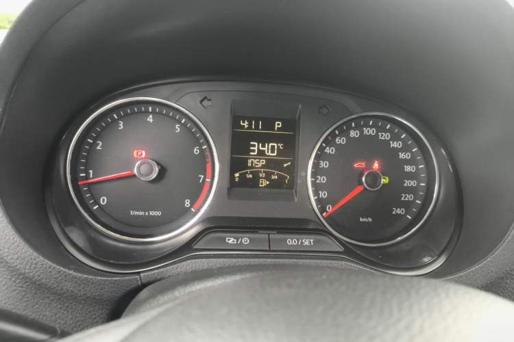 Used Volkswagen Polo 2014 1.6L Automatic Comfort Edition Instrument Cluster