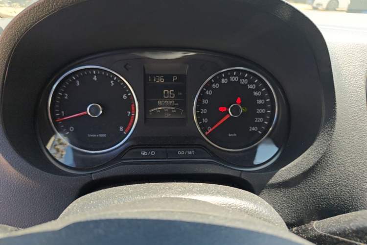 Used Volkswagen Polo 2014 1.6L Automatic Comfort Edition Instrument Cluster