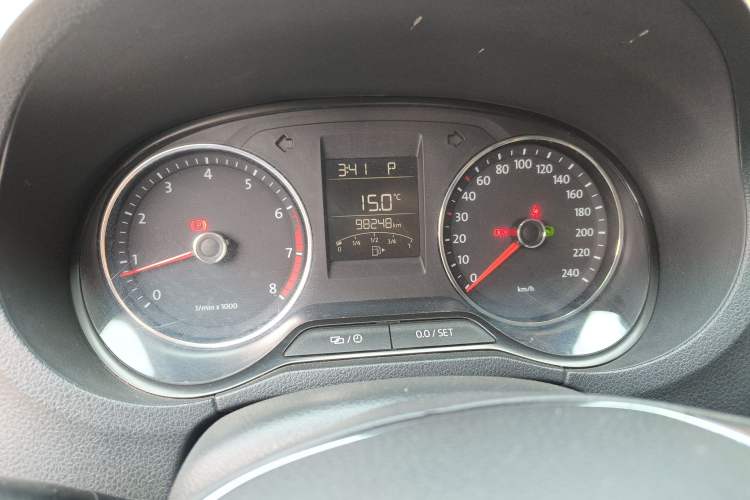 Used Volkswagen Polo 2014 1.6L Automatic Luxury Edition Instrument Cluster