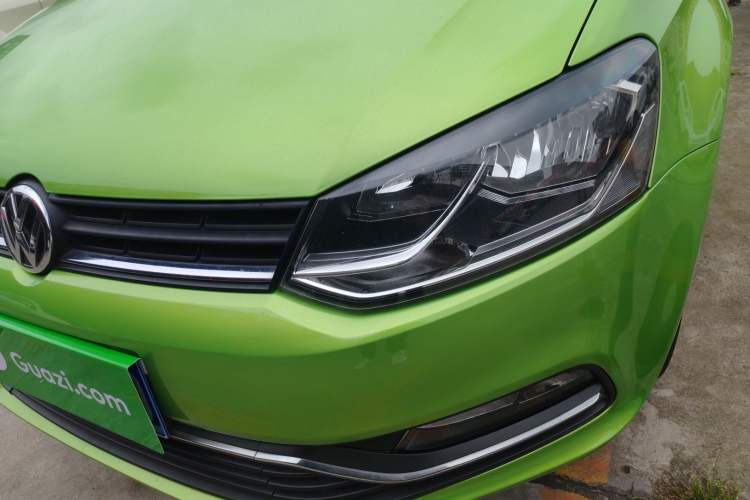 Used Volkswagen Polo 2014 1.6L Automatic Comfort Edition Left Front Headlight
