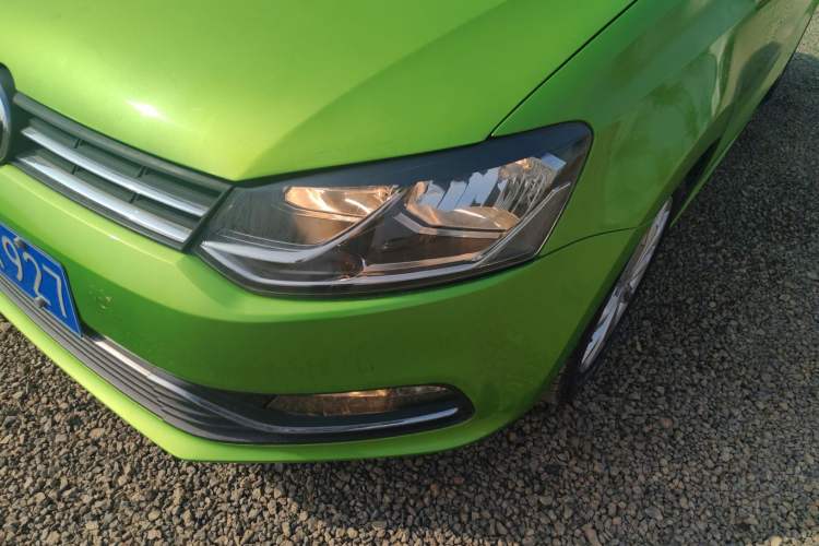 Used Volkswagen Polo 2014 1.6L Automatic Luxury Edition Left Front Headlight