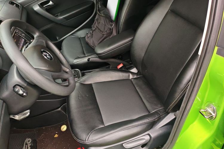 Used Volkswagen Polo 2014 1.6L Automatic Comfort Edition Left Front Seat