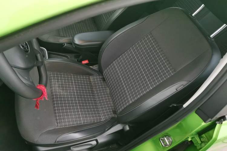 Used Volkswagen Polo 2014 1.6L Automatic Comfort Edition Left Front Seat