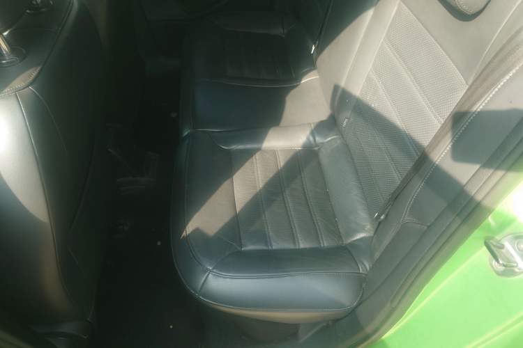 Used Volkswagen Polo 2014 1.6L Automatic Luxury Edition Left Rear Seat