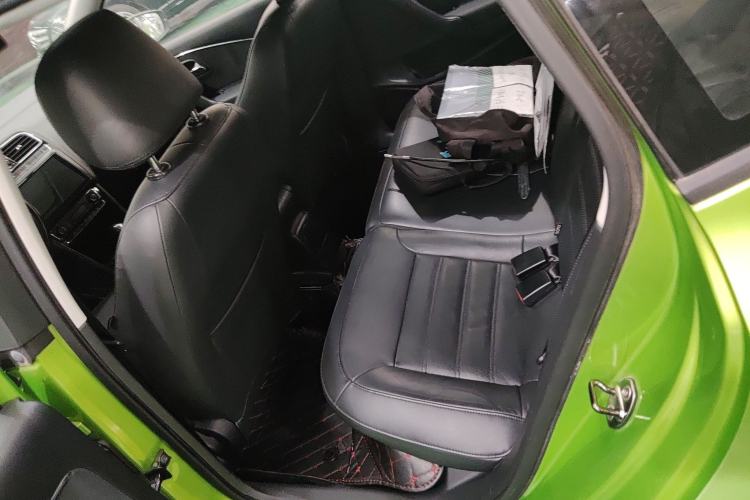 Used Volkswagen Polo 2014 1.6L Automatic Luxury Edition Left Rear Seat