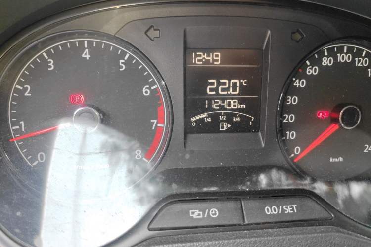Used Volkswagen Polo 2014 1.4L Manual Fashion Edition Odometer Close Up