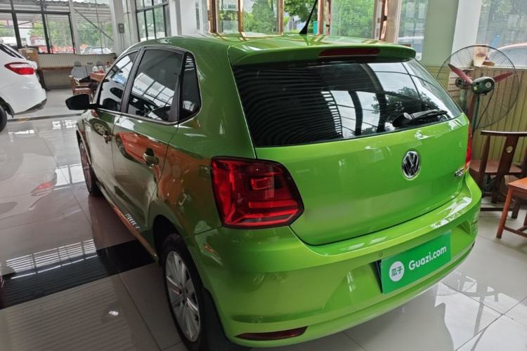 Used Volkswagen Polo 2014 1.6L Automatic Comfort Edition Rear Left 45 Deg
