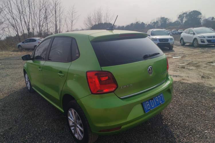 Used Volkswagen Polo 2014 1.6L Automatic Luxury Edition Rear Left 45 Deg