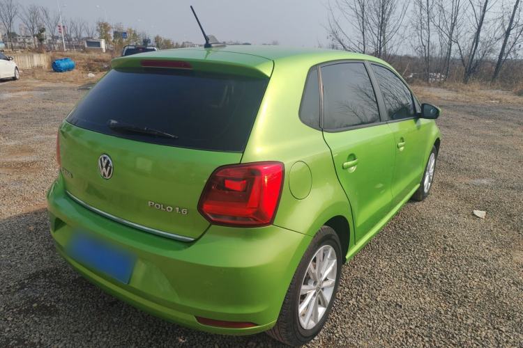 Used Volkswagen Polo 2014 1.6L Automatic Luxury Edition Rear Right 45 Deg