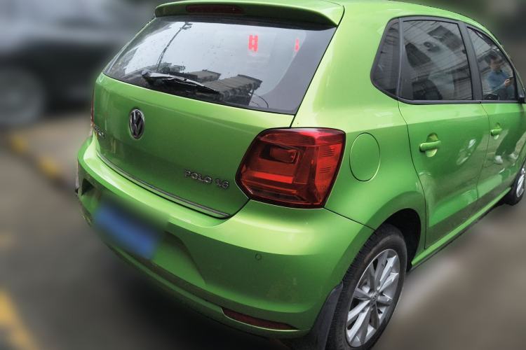 Used Volkswagen Polo 2014 1.6L Automatic Luxury Edition Rear Right 45 Deg