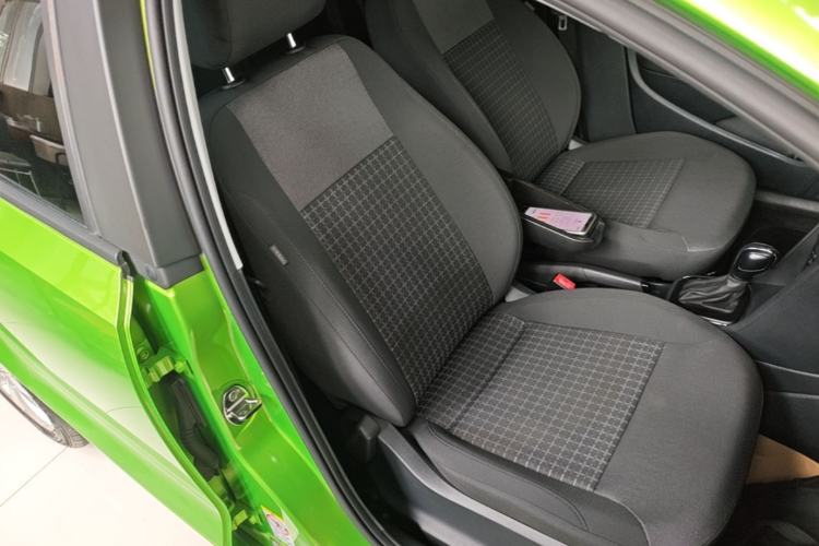 Used Volkswagen Polo 2014 1.6L Automatic Comfort Edition Right Front Seat