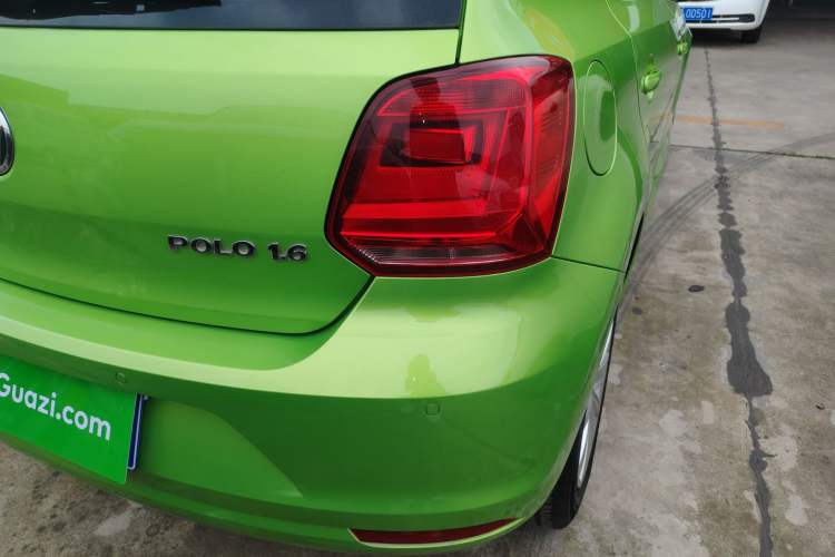 Used Volkswagen Polo 2014 1.6L Automatic Comfort Edition Right Rear Taillight