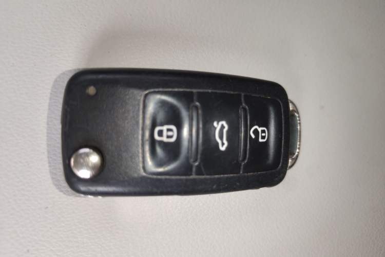 Used Volkswagen Polo 2014 1.6L Automatic Comfort Edition Vehicle Key