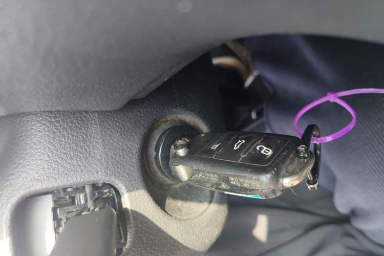 Used Volkswagen Polo 2014 1.6L Automatic Luxury Edition Vehicle Key