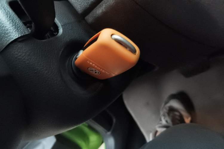 Used Volkswagen Polo 2014 1.6L Automatic Luxury Edition Vehicle Key