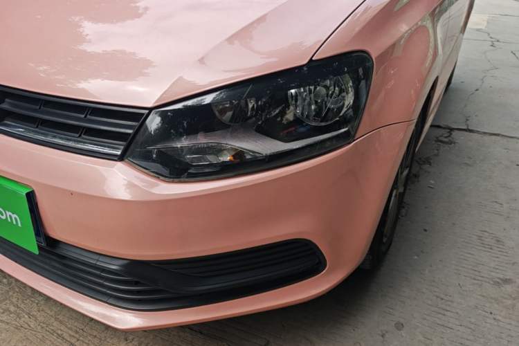 Used Volkswagen Polo 2014 1.4L Manual Fashion Edition Left Front Headlight