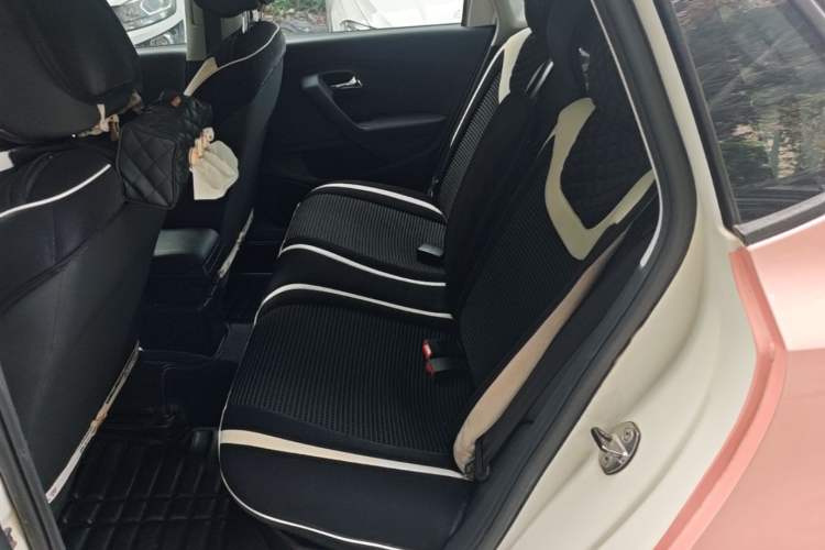 Used Volkswagen Polo 2014 1.4L Manual Fashion Edition Left Rear Seat