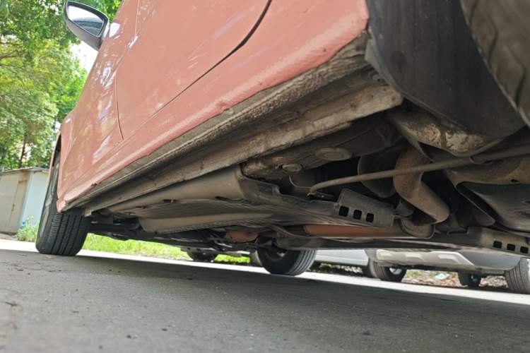 Used Volkswagen Polo 2014 1.4L Manual Fashion Edition Left Side Sill