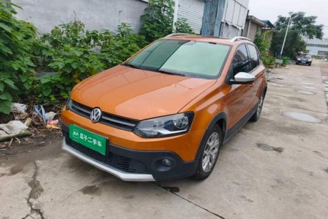 Used Volkswagen Polo 2014 1.6L Cross Polo Automatic