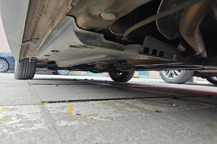 Used Volkswagen Polo 2014 1.6L Cross Polo Automatic Chassis Rear Left