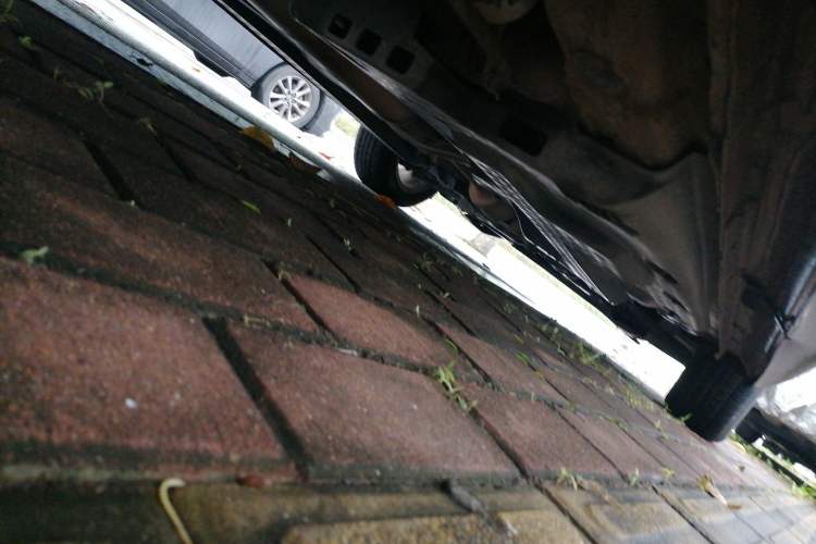 Used Volkswagen Polo 2014 1.6L Cross Polo Automatic Chassis Rear Right