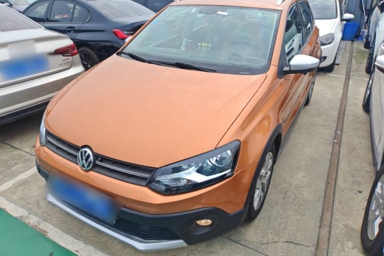 Used Volkswagen Polo 2014 1.6L Cross Polo Automatic Guazi used car, China used car export, Used car for sale, Used cars, Cheapest cars for sale