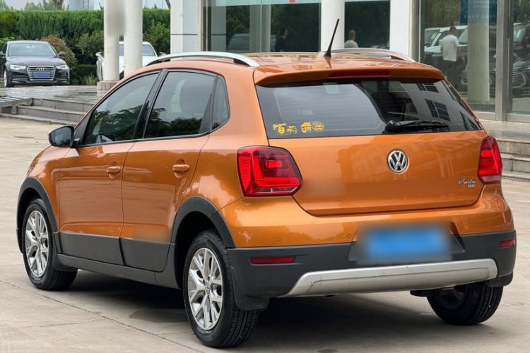 Used Volkswagen Polo 2014 1.6L Cross Polo Automatic Exterior 3
