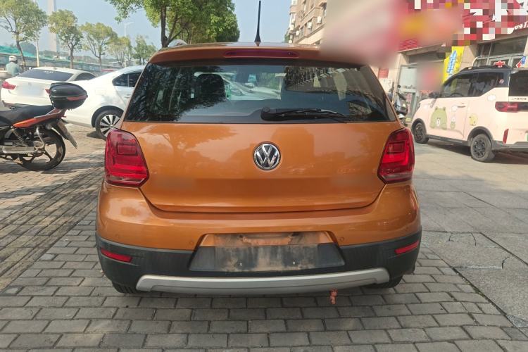 Used Volkswagen Polo 2014 1.6L Cross Polo Automatic Exterior 4
