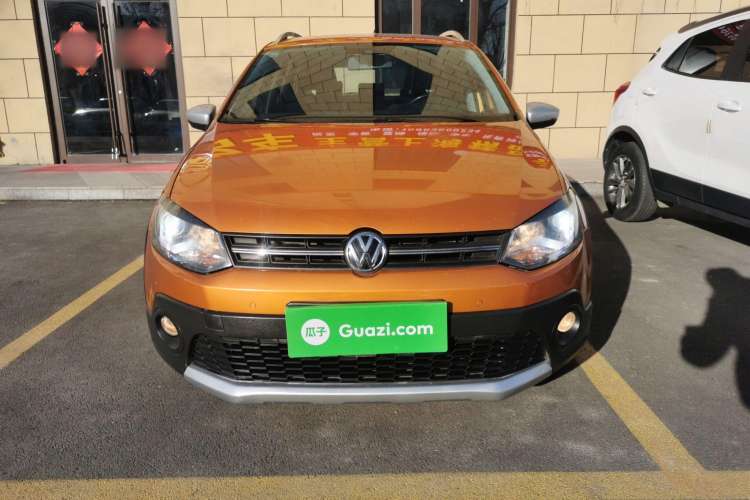 Used Volkswagen Polo 2014 1.6L Cross Polo Automatic Front