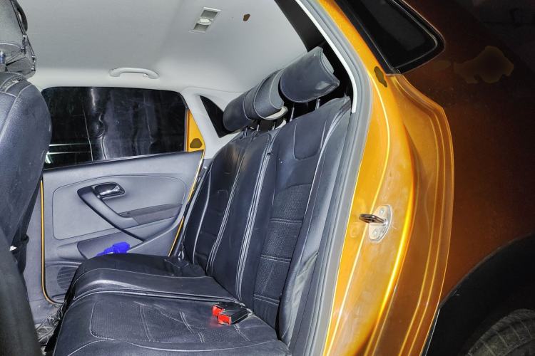 Used Volkswagen Polo 2014 1.6L Cross Polo Automatic Left Rear Seat