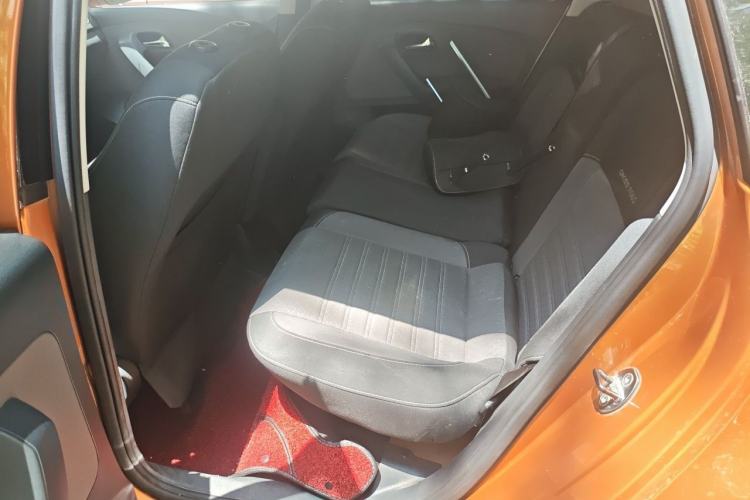 Used Volkswagen Polo 2014 1.6L Cross Polo Automatic Left Rear Seat