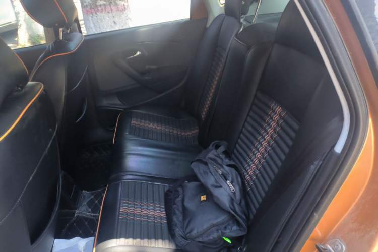Used Volkswagen Polo 2014 1.6L Cross Polo Automatic Left Rear Seat