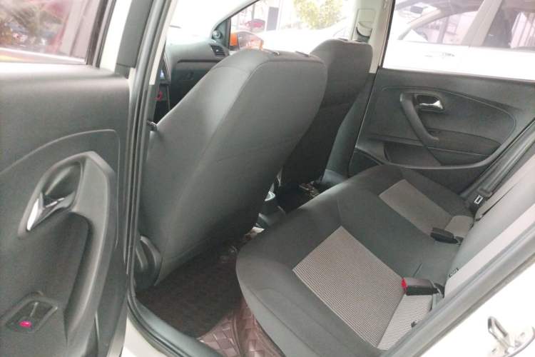 Used Volkswagen Polo 2014 1.4L Manual Fashion Edition Left Rear Seat