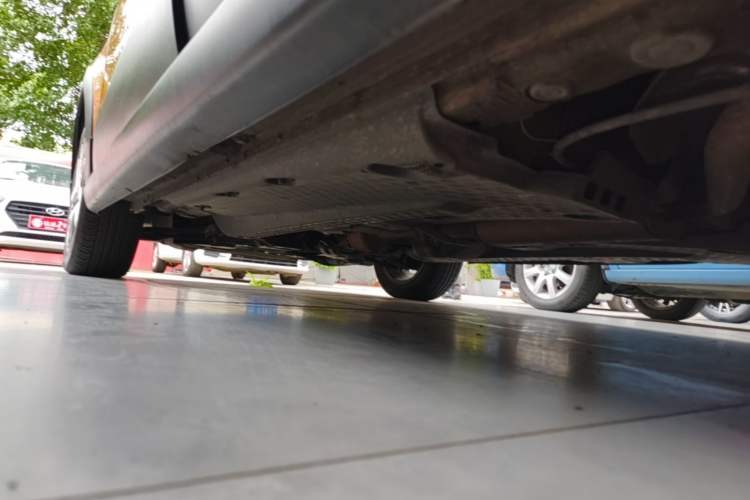 Used Volkswagen Polo 2014 1.6L Cross Polo Automatic Left Side Sill