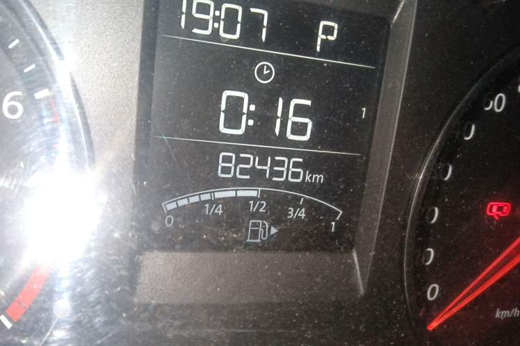 Used Volkswagen Polo 2014 1.6L Cross Polo Automatic Odometer Close Up