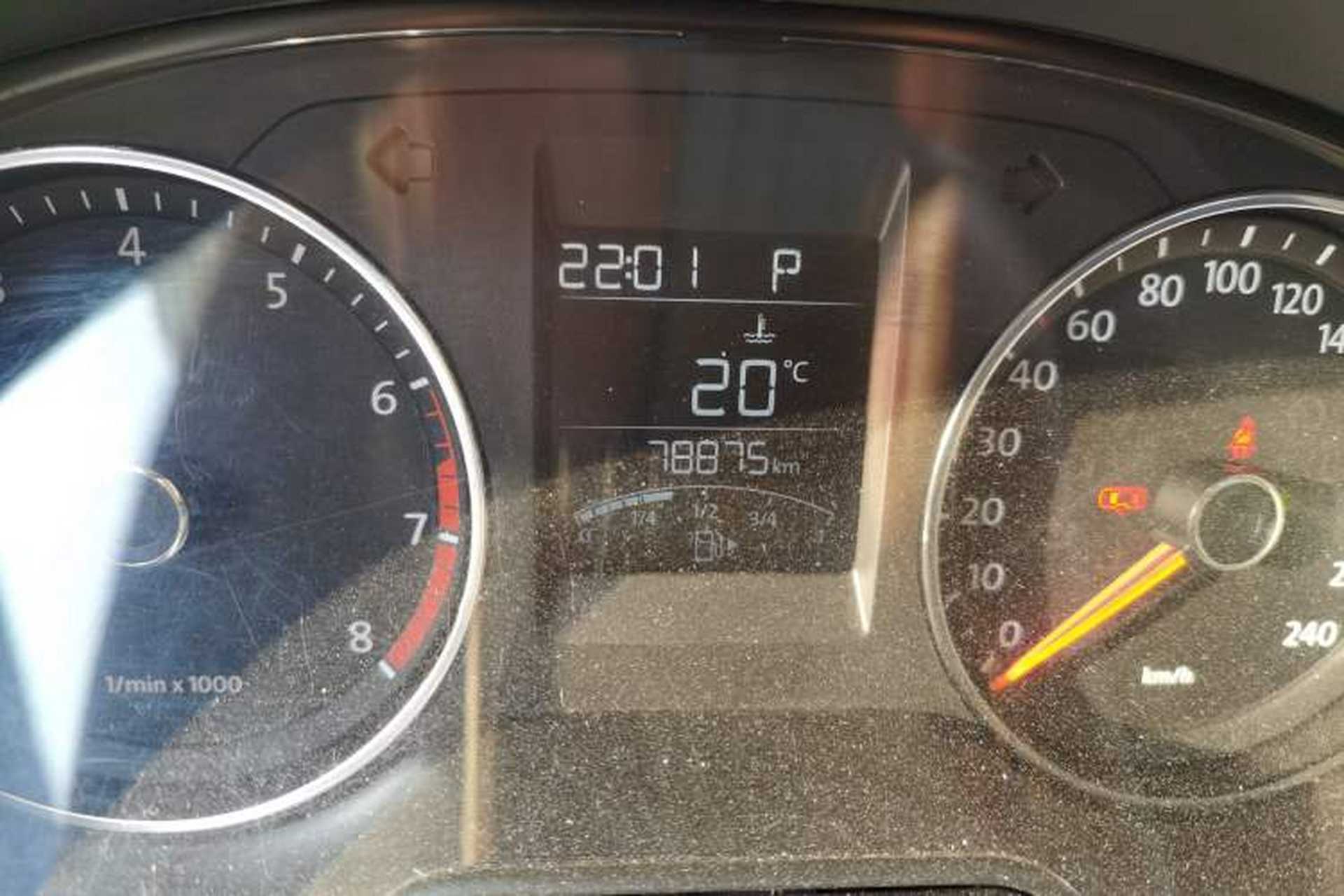 Used Volkswagen Polo 2014 1.6L Cross Polo Automatic Odometer Close Up