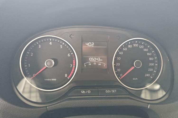 Used Volkswagen Polo 2014 1.6L Cross Polo Automatic Odometer Close Up